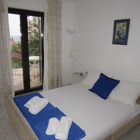 Petrovac Apartments Minja Nerin מראה חיצוני תמונה