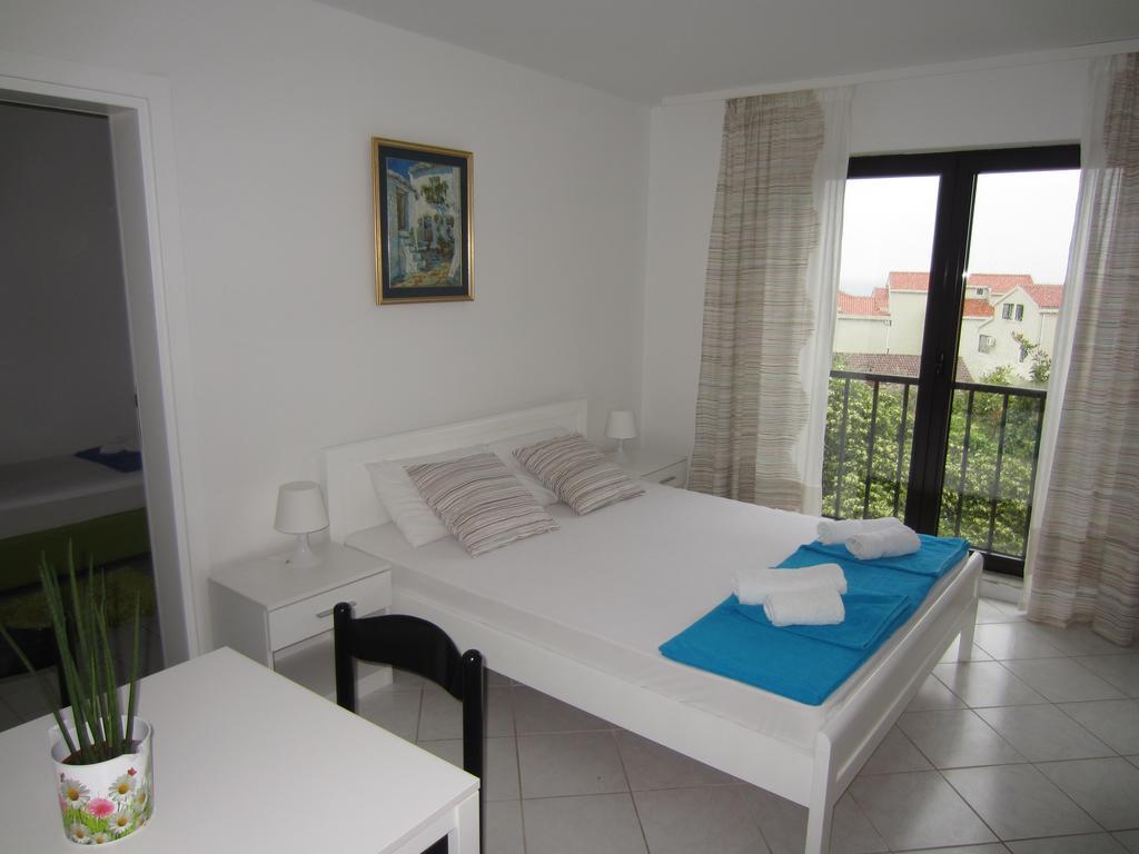 Petrovac Apartments Minja Nerin מראה חיצוני תמונה