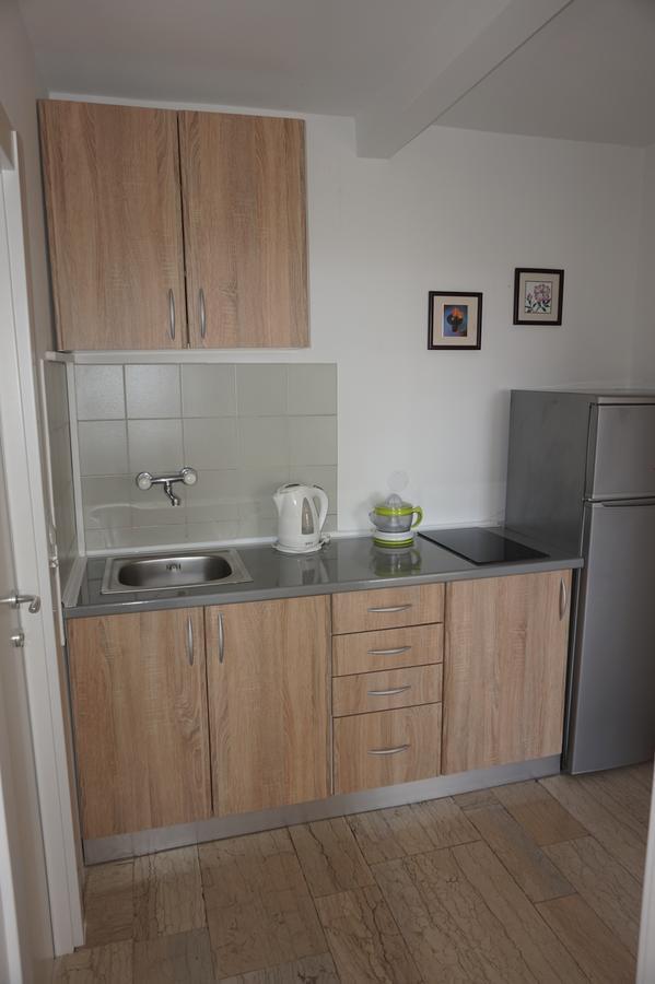 Petrovac Apartments Minja Nerin מראה חיצוני תמונה