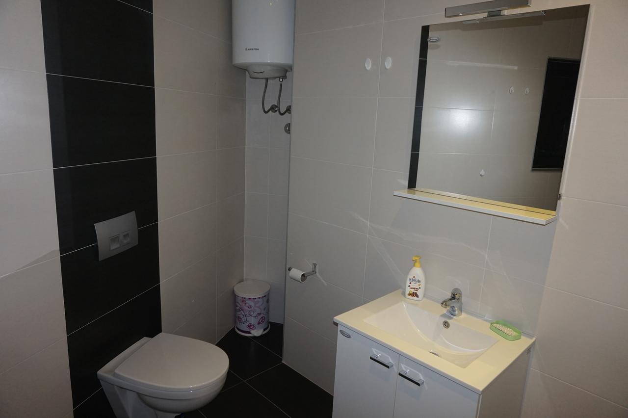 Petrovac Apartments Minja Nerin מראה חיצוני תמונה